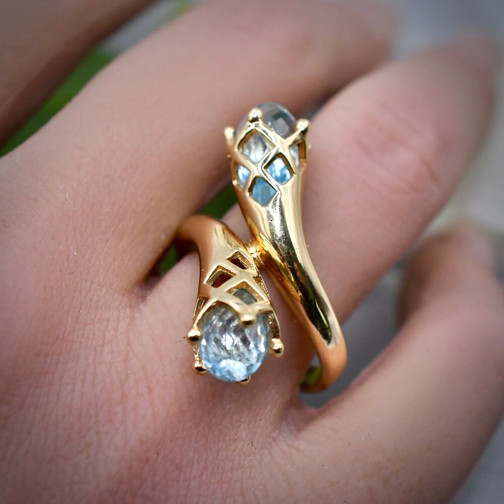 Vintage 14k Gold Blue Topaz Bypass Ring Heavy Retro Pear Cocktail Size 7 - Picture 6 of 14